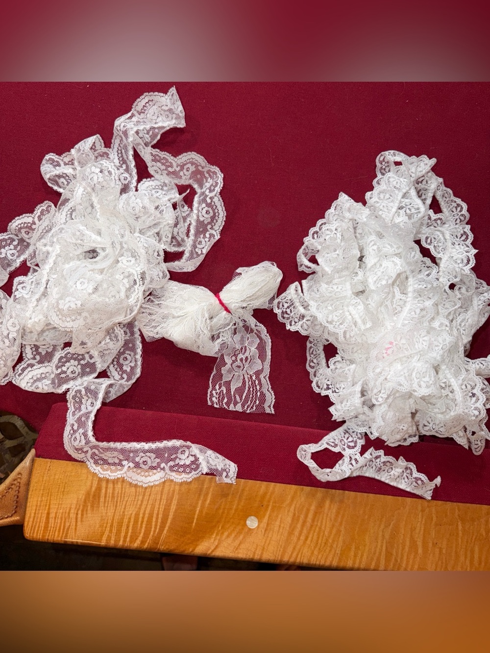 VINTAGE WHITE LACE,  Large LOT, 3 Kinds, Flowers,  3” Wide Roses, Lace Trim LOT